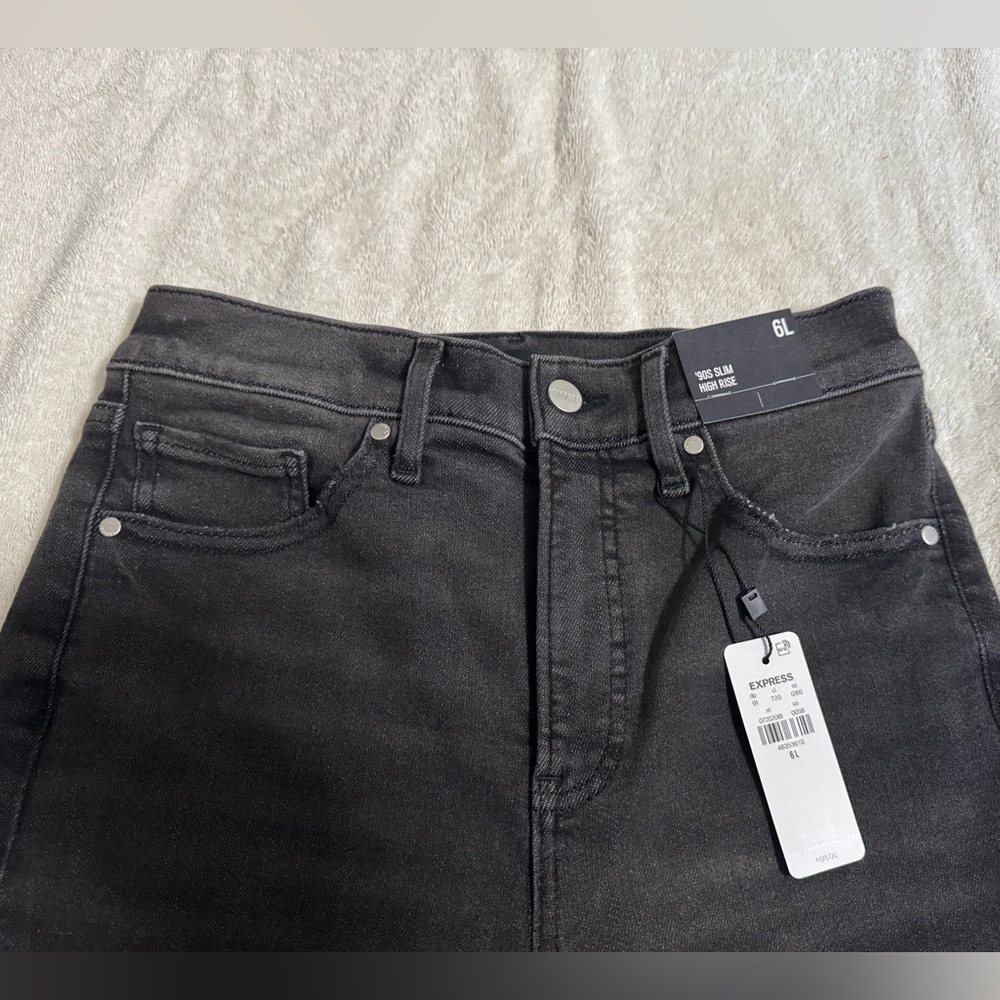90s Slim High Rise denim - Picture 4 of 6